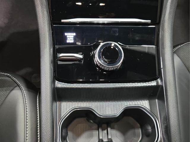 2026 Jeep Grand Cherokee L Altitude 4x4