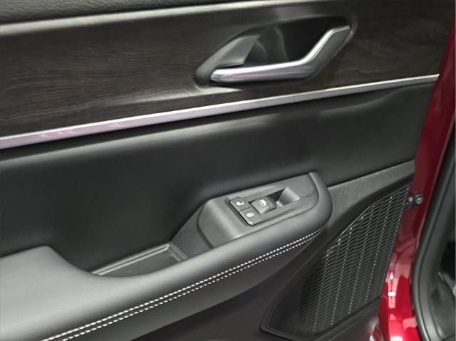 2026 Jeep Grand Cherokee L Altitude 4x4