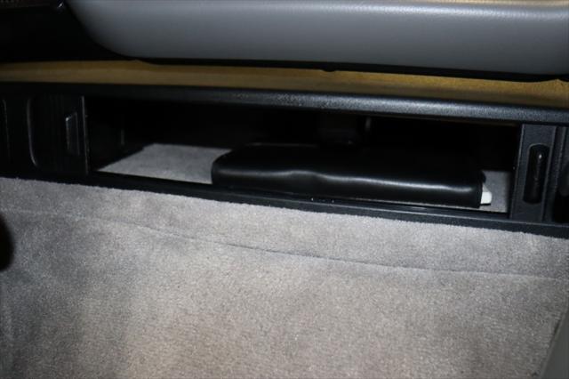 2001 Porsche Boxster Cabriolet 2d