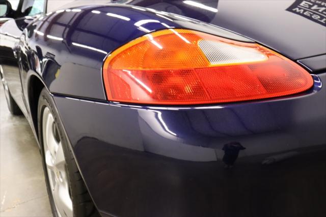 2001 Porsche Boxster Cabriolet 2d