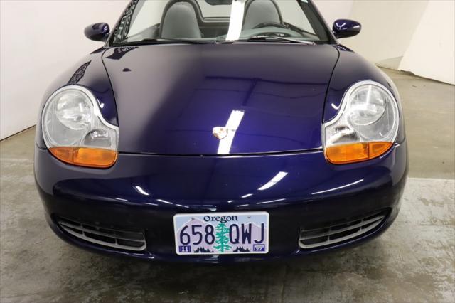 2001 Porsche Boxster Cabriolet 2d
