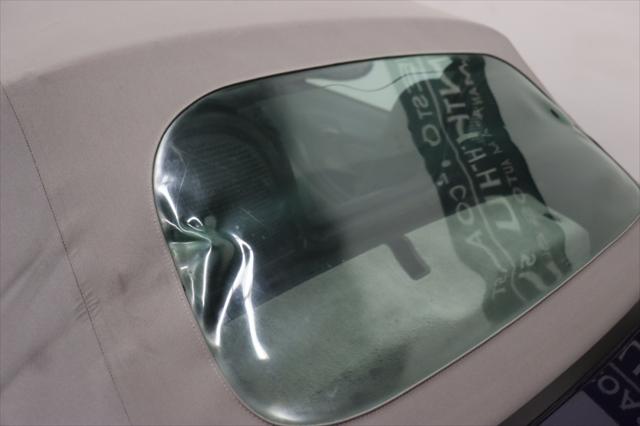 2001 Porsche Boxster Cabriolet 2d