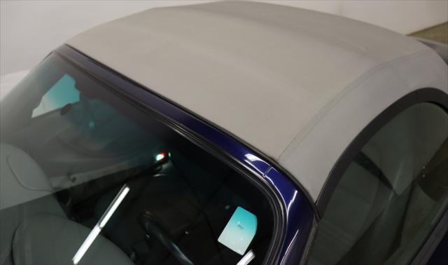 2001 Porsche Boxster Cabriolet 2d