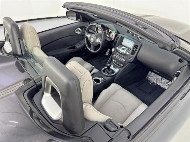 2010 Nissan 370Z Touring
