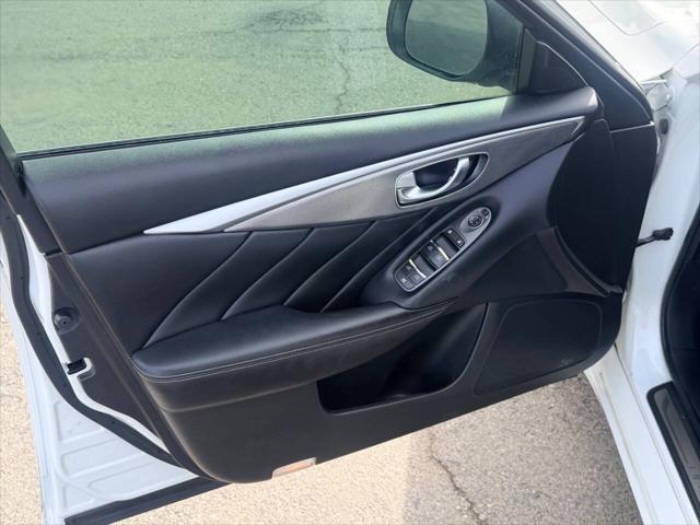 2014 INFINITI Q50 Premium