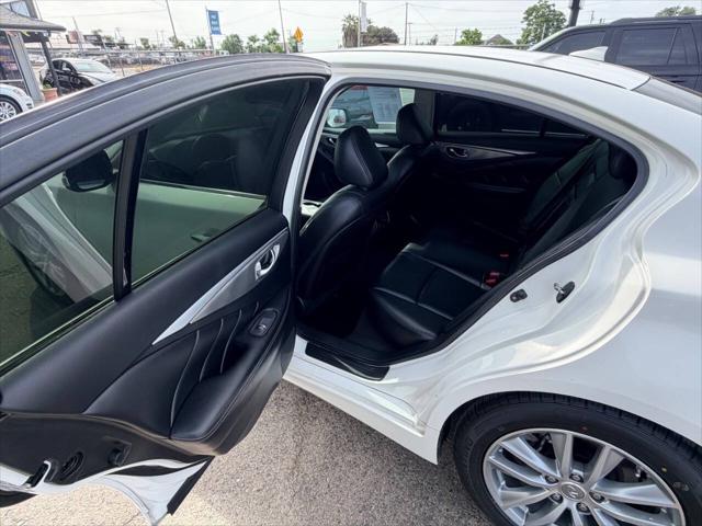 2014 INFINITI Q50 Premium