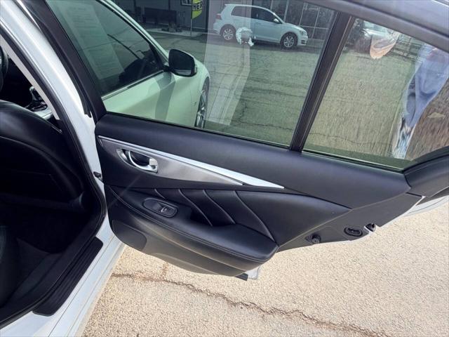 2014 INFINITI Q50 Premium