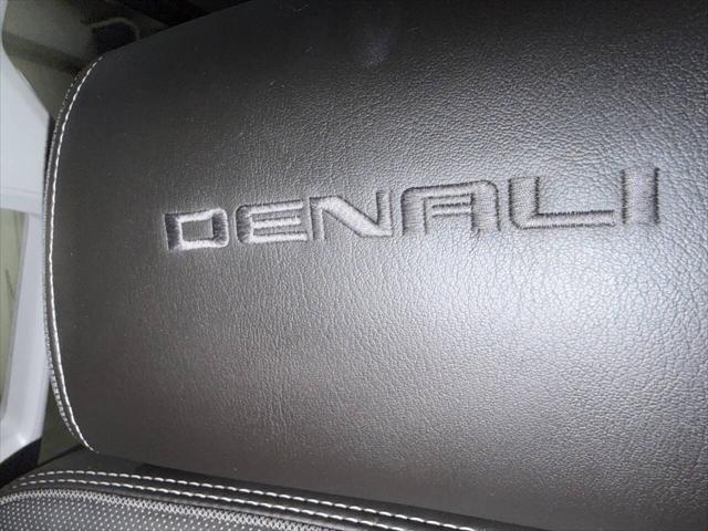 2015 GMC Yukon XL Denali