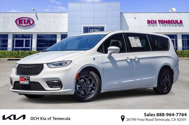 2022 Chrysler Pacifica Hybrid Touring L for sale in Temecula, CA