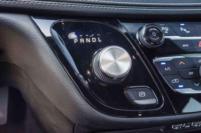 2022 Chrysler Pacifica Hybrid Touring L