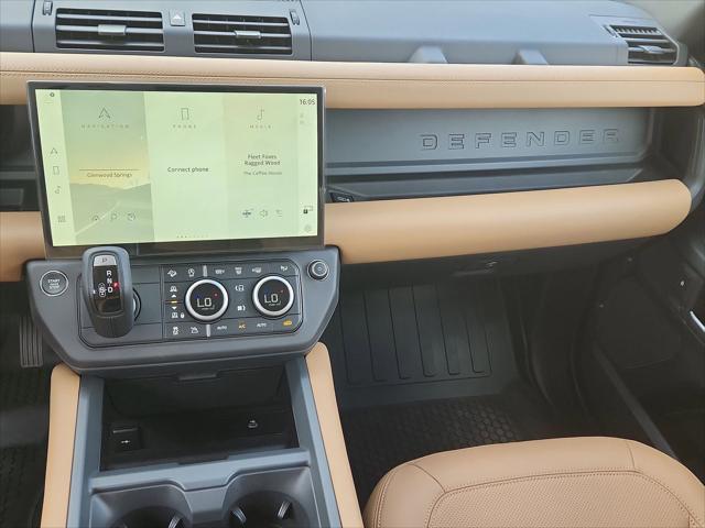 2026 Land Rover Defender P400 X-Dynamic SE