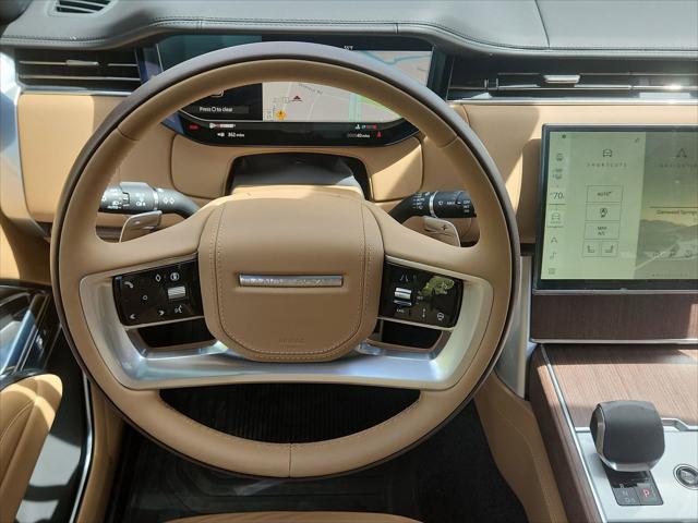 2026 Land Rover Range Rover P530 SE
