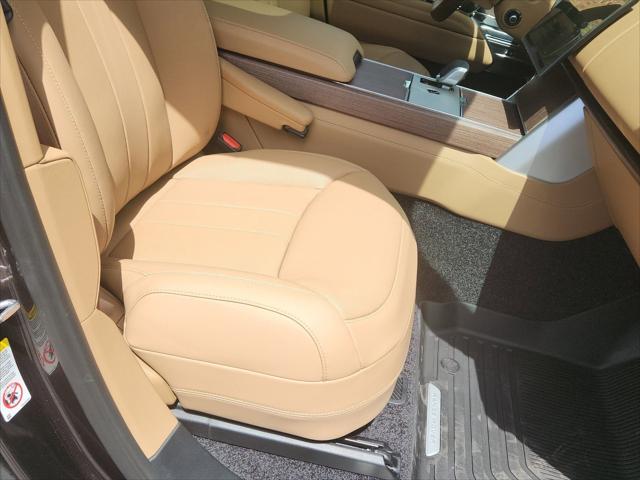 2026 Land Rover Range Rover P530 SE