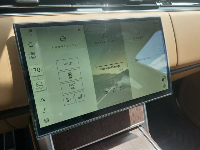 2026 Land Rover Range Rover P530 SE
