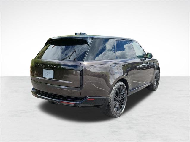 2026 Land Rover Range Rover P530 SE