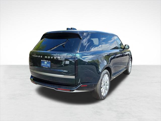 2026 Land Rover Range Rover P400 SE 7 Seat