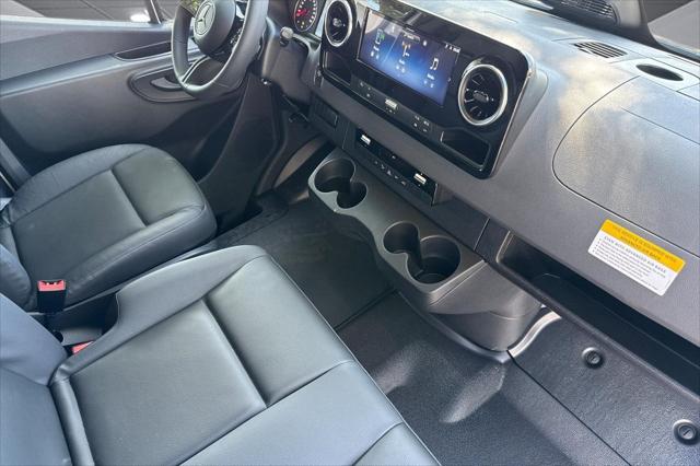 2026 Mercedes-Benz Sprinter 2500 High Roof 4-Cyl Diesel HO