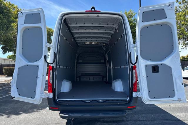 2026 Mercedes-Benz Sprinter 2500 High Roof 4-Cyl Diesel HO