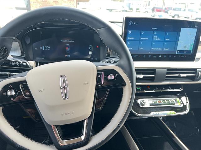 2025 Lincoln Corsair Premiere