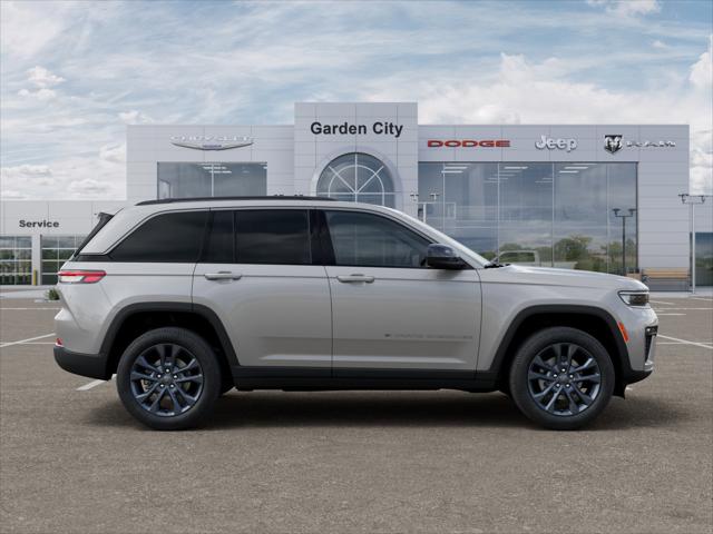 2026 Jeep Grand Cherokee 85th Anniversary Edition