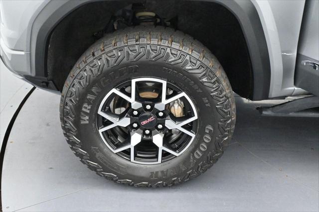 2023 GMC Canyon 4WD Crew Cab Short Box AT4X