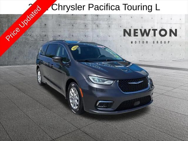 2022 Chrysler Pacifica Touring L for sale in Russellville, KY