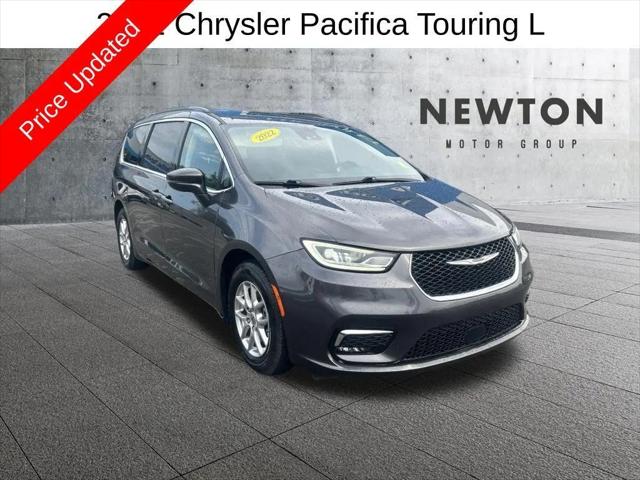 2022 Chrysler Pacifica Touring L for sale in Russellville, KY