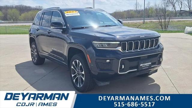 2023 Jeep Grand Cherokee Overland 4x4 for sale in Ames, IA