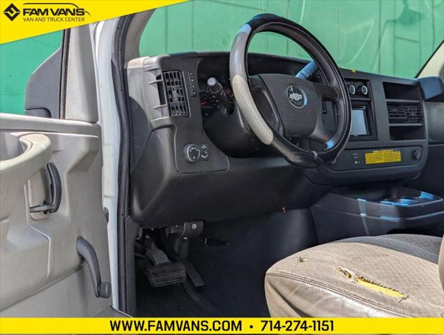 2010 Chevrolet Express Cutaway Work Van