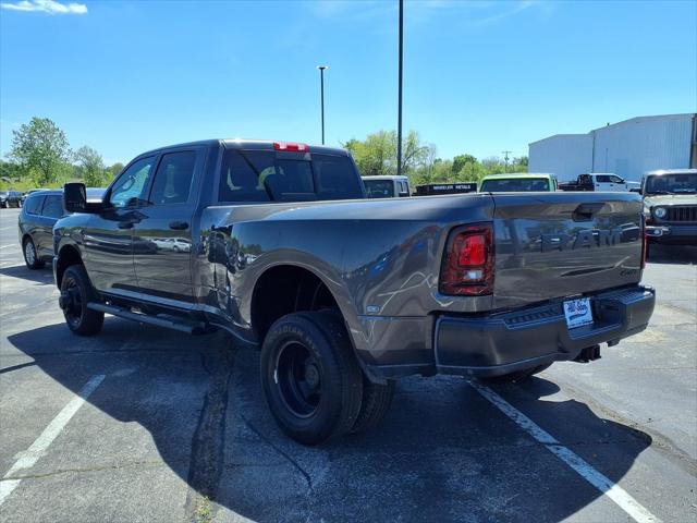 2026 Ram 3500 Tradesman Crew Cab 4x4 8' Box