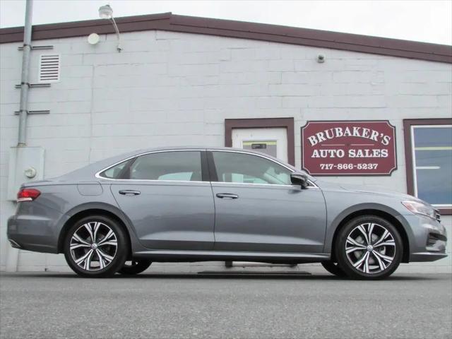 2022 Volkswagen Passat 2.0T SE for sale in Myerstown, PA