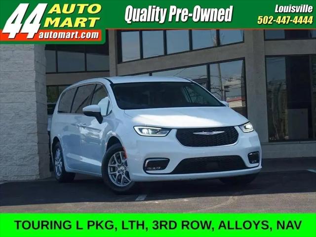 2023 Chrysler Pacifica Touring L for sale in Louisville, KY