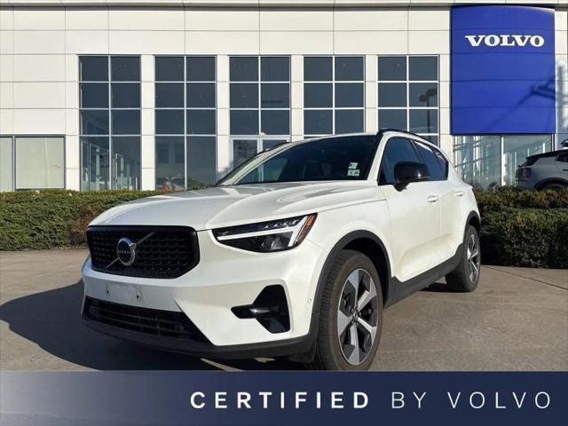 2023 Volvo XC40 B5 Plus Dark Theme for sale in Pittston, PA