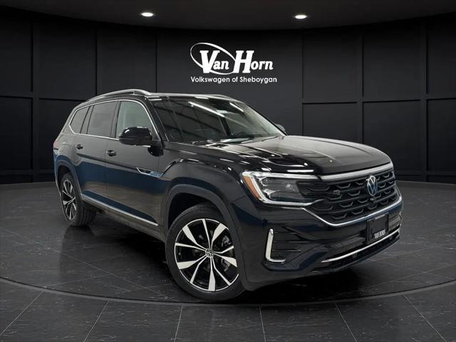 2025 Volkswagen Atlas 2.0T SEL Premium R-Line for sale in Sheboygan, WI