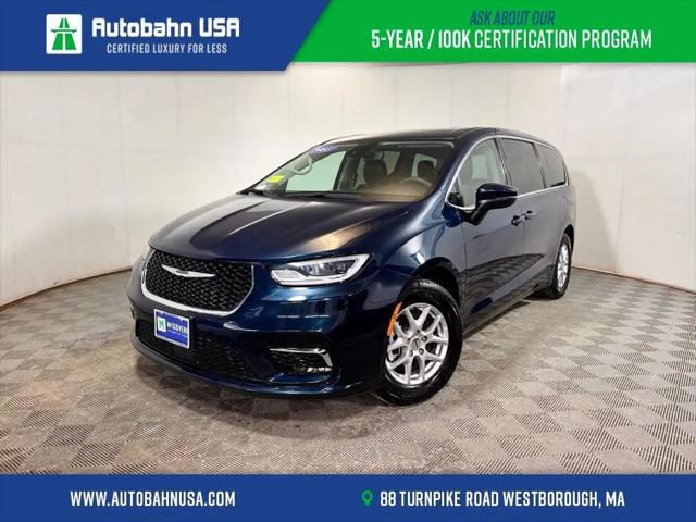 2023 Chrysler Pacifica Touring L for sale in Westboro, MA