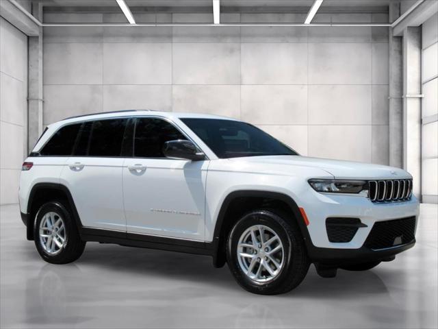2026 Jeep Grand Cherokee GRAND CHEROKEE LAREDO 4X2 2026 Jeep Grand Cherokee GRAND CHEROKEE LAREDO 4X2