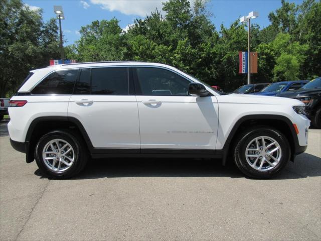 2026 Jeep Grand Cherokee GRAND CHEROKEE LAREDO 4X2 2026 Jeep Grand Cherokee GRAND CHEROKEE LAREDO 4X2