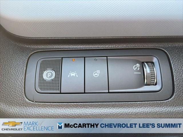 2027 Chevrolet Bolt LT FWD