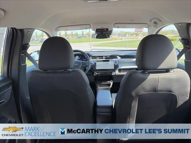2027 Chevrolet Bolt LT FWD