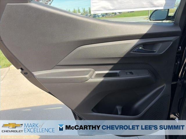 2027 Chevrolet Bolt LT FWD