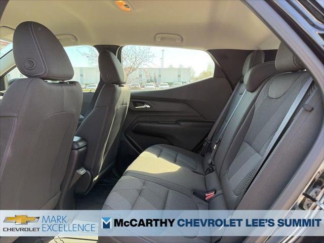 2027 Chevrolet Bolt LT FWD