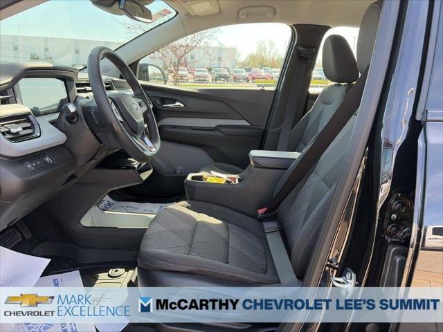 2027 Chevrolet Bolt LT FWD