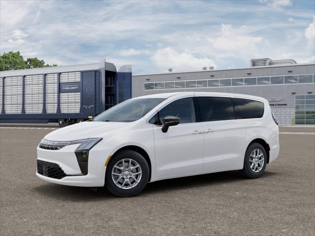 2027 Chrysler Pacifica Select for sale in Amityville, NY