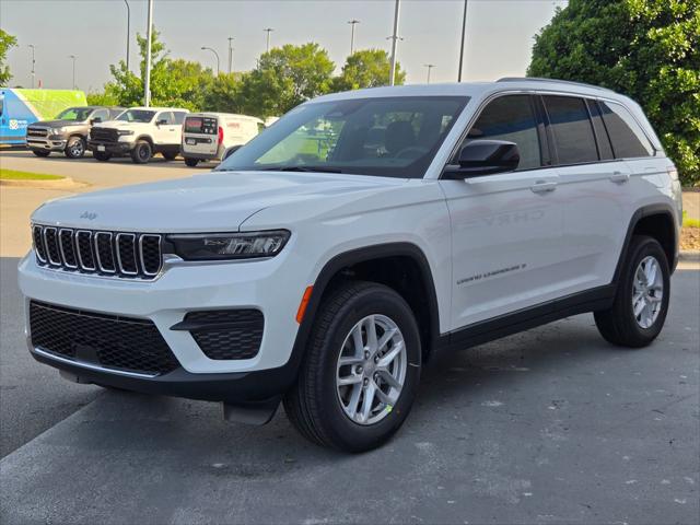 2026 Jeep Grand Cherokee GRAND CHEROKEE LAREDO 4X2