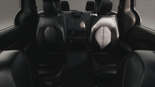 2027 Chrysler Pacifica PACIFICA SELECT