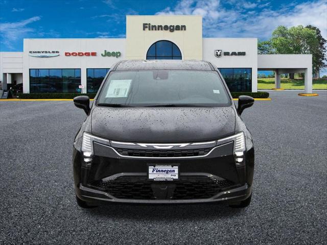 2027 Chrysler Pacifica PACIFICA SELECT