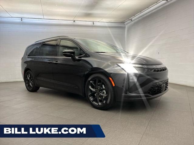 2027 Chrysler Pacifica PACIFICA LIMITED 2027 Chrysler Pacifica PACIFICA LIMITED