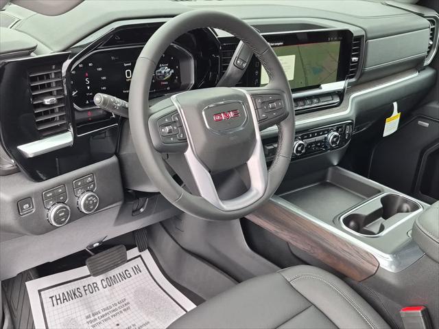 2026 GMC Sierra 2500HD Crew Cab, Standard Bed, SLT, 4WD