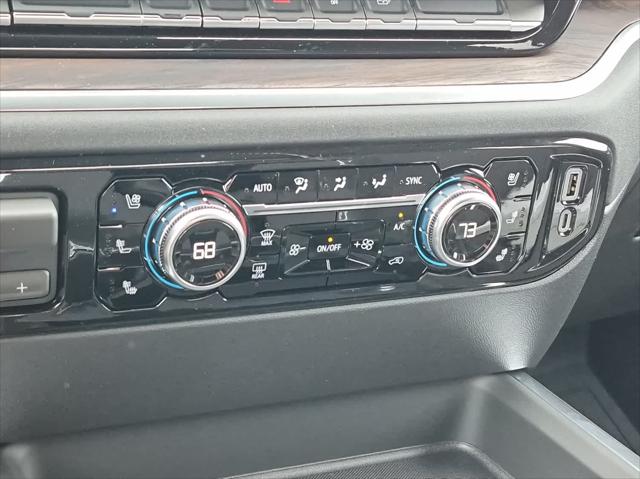 2026 GMC Sierra 2500HD Crew Cab, Standard Bed, SLT, 4WD