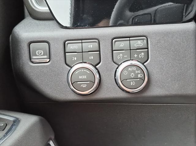 2026 GMC Sierra 2500HD Crew Cab, Standard Bed, SLT, 4WD